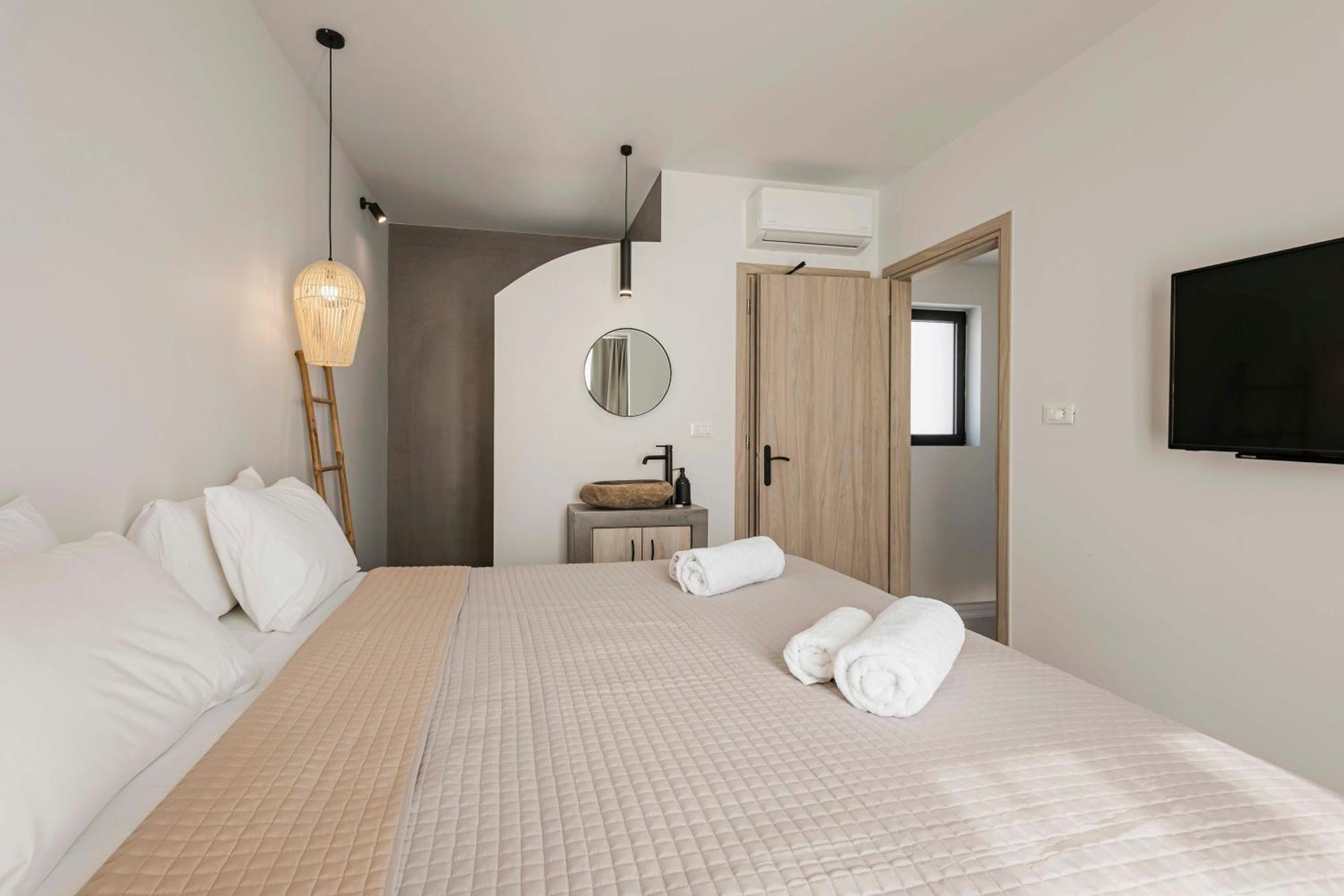 Kouros Exclusive Hotel & Suites - Adults Only 팔리라키 외부 사진